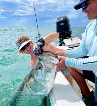 Catch the Sarasota Tarpon Vibe!